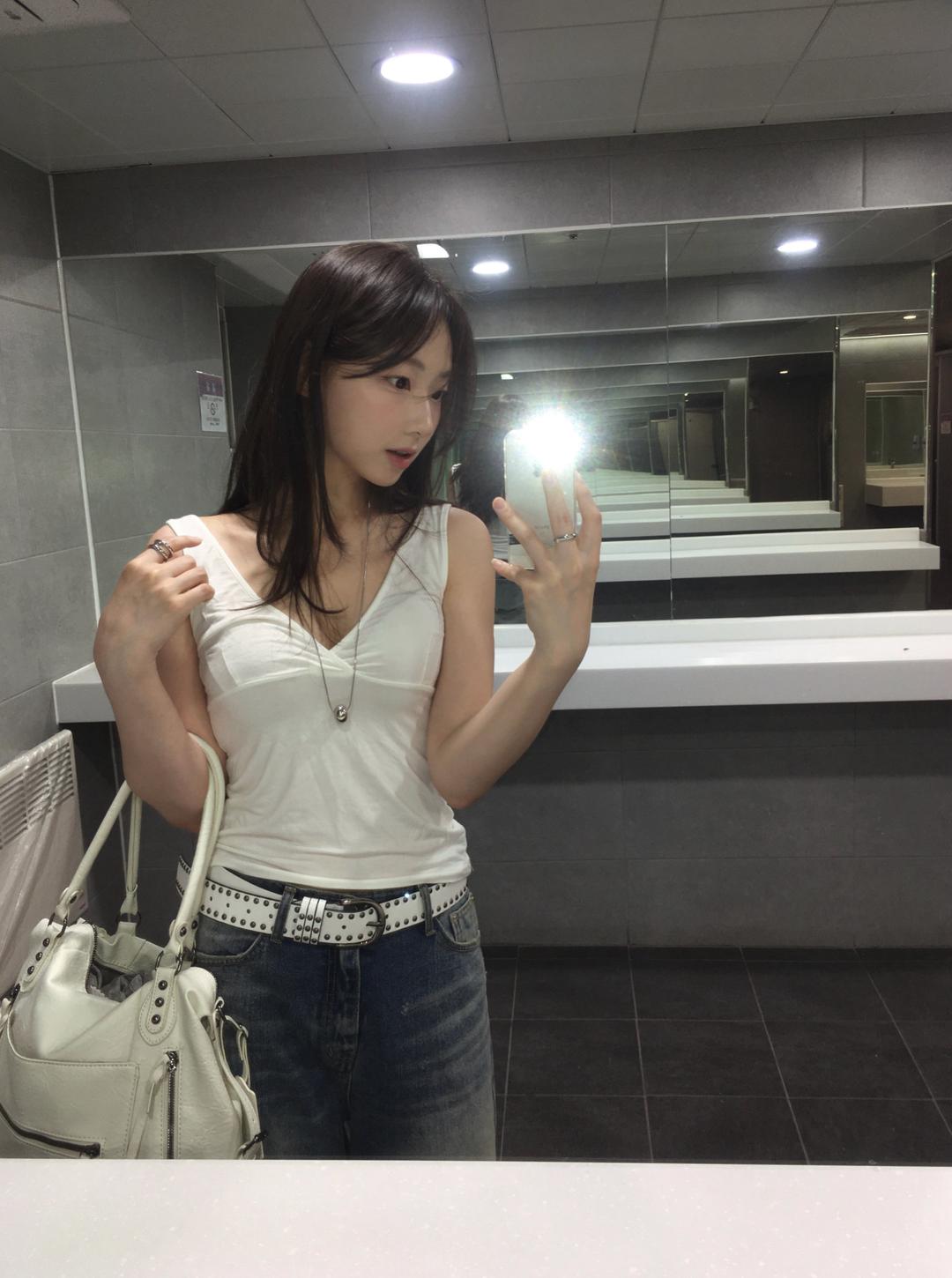 127룸 mist v-neck top (4color)