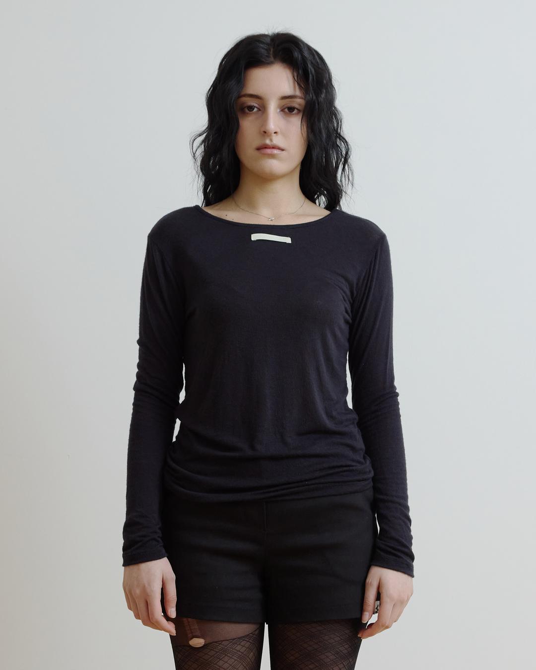 OHA BASIC TEE (BLACK)