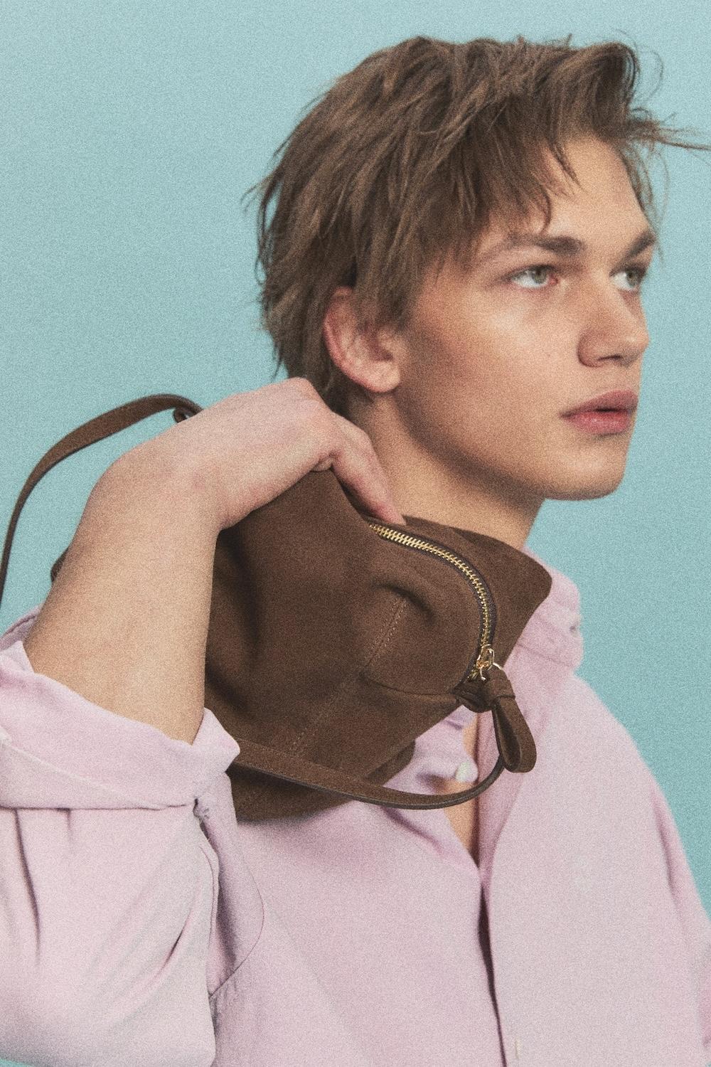 SUEDE PICNIC BAG BROWN