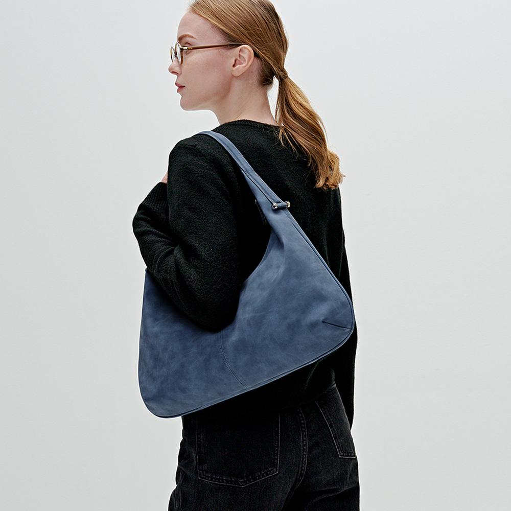 Matin hobo bag blue