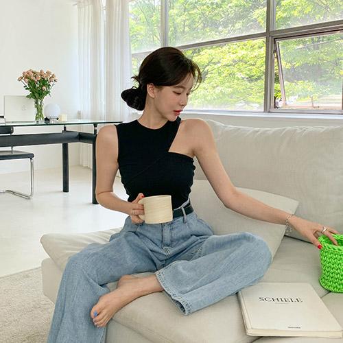 [♥만두언니 소장♥] 볼디홀나시 T