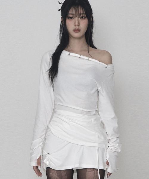 피어싱 드레이프 셋업 롱 슬리브 (아이보리)