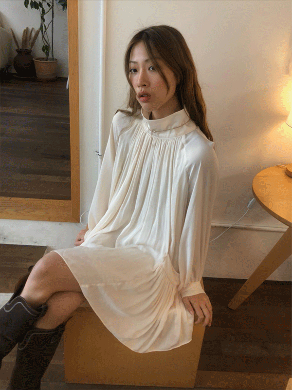 플로우 셔링 원피스