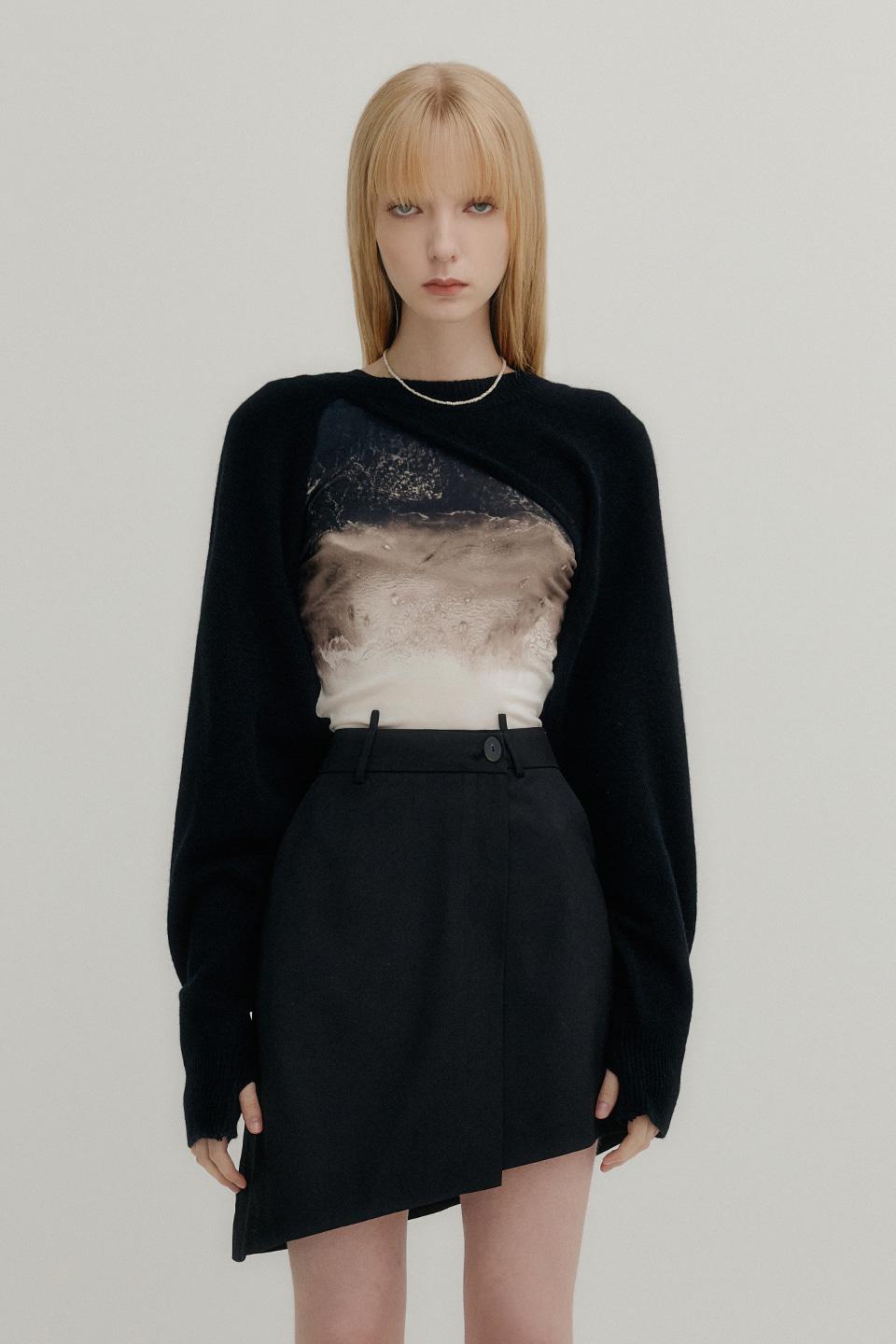 (15차 재입고) CASHMERE SIGNATURE UNBALANCE BOLERO KNIT TOP - BLACK (2/3일 예약배송)