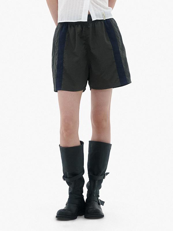 [5/23 예약배송] Tape Shorts / Charcoal