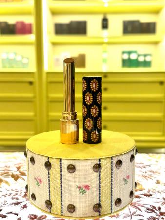 이런 상품 어때요? [구찌뷰티] 루즈 드 보떼 브리앙 글로우&케어 립 컬러 113 리넷 스톤 1.8g