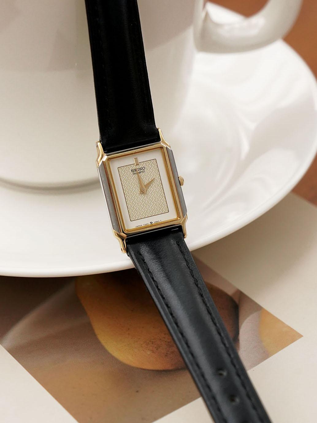 [재입고][Seiko] 1994 Cream Dial Tank Quartz Watch