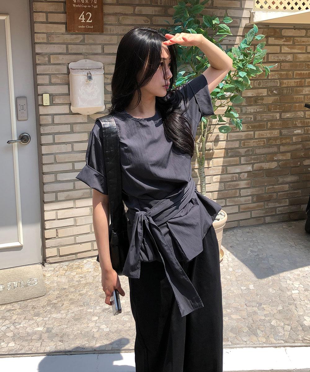 Butter Blouse (2Colors)