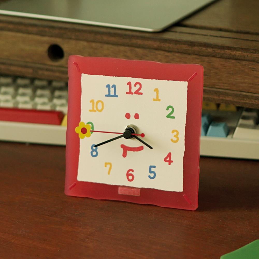 째깍째깍 탁상시계 : 사각사각