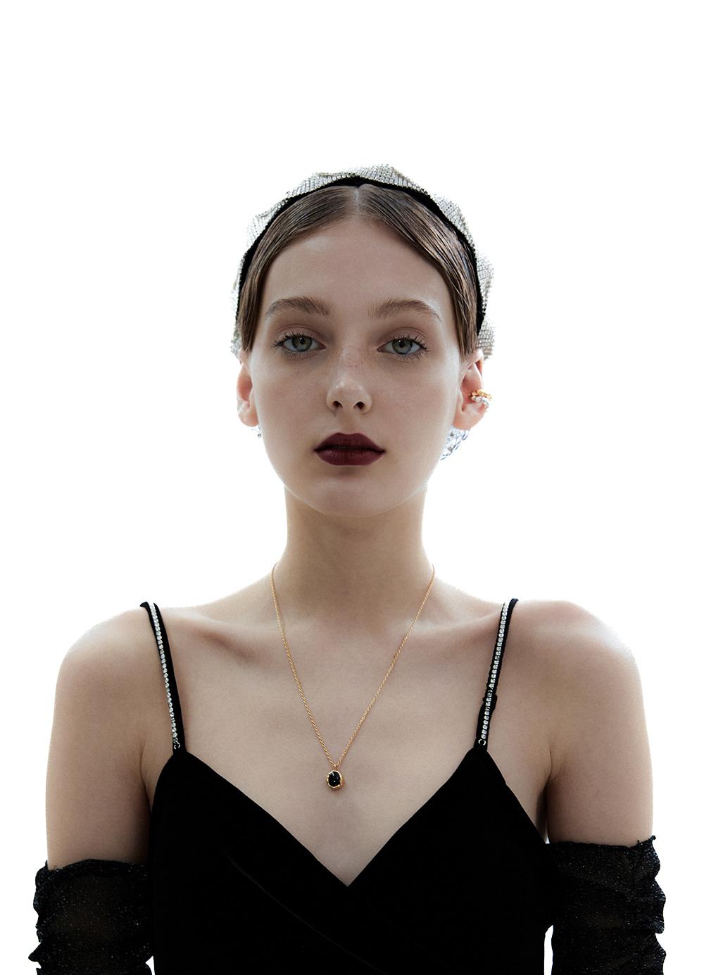 Objet Onyx Necklace (Silver, Gold)