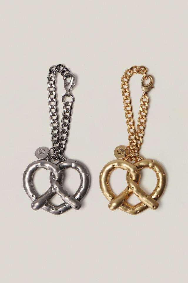 PRETZEL KEYRING