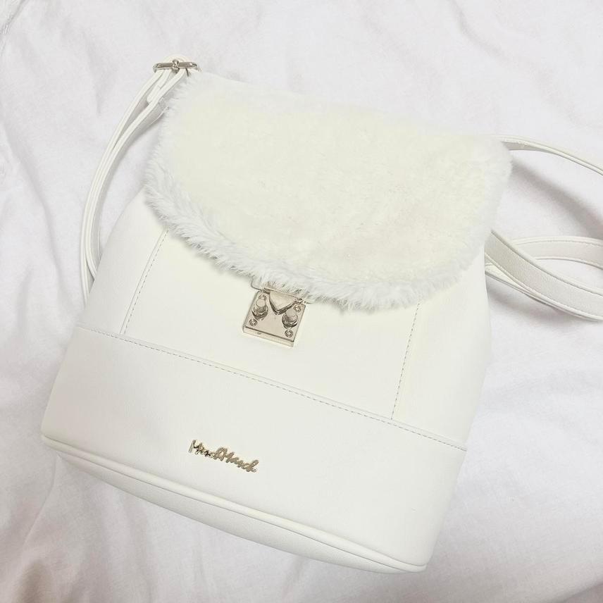 뮤뮤빈티지 아이보리 퍼 백팩 로걀 러블리 모리