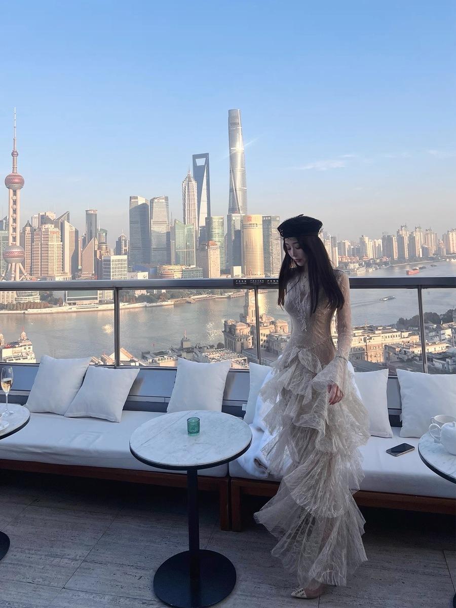 솔리아 브이넥 웨이스트 캉캉 롱 원피스