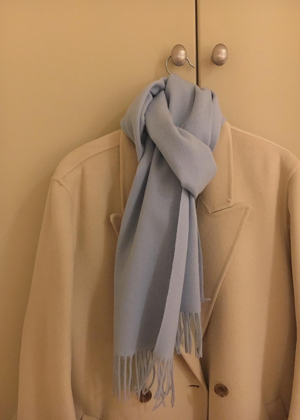 creamy wool muffler / sky blue