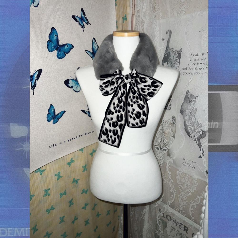 [중고] 그레이 레오파드 리본 퍼 머플러