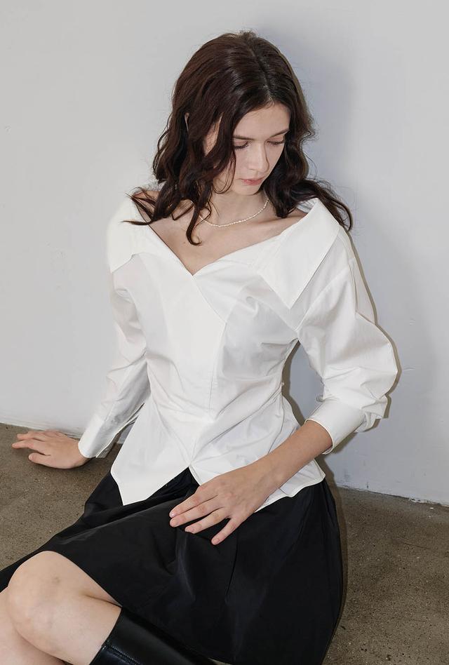[XS사이즈추가][24FW] Lautre Amanda White Off - shirts