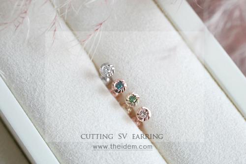 [피어싱]컷팅쓰브귀걸이 - 컬러다이아/한개씩