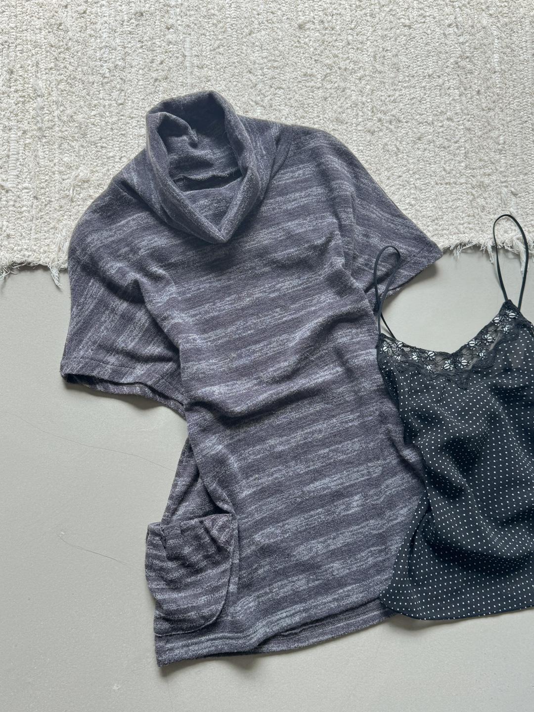 stripe knit turtle neck A7411