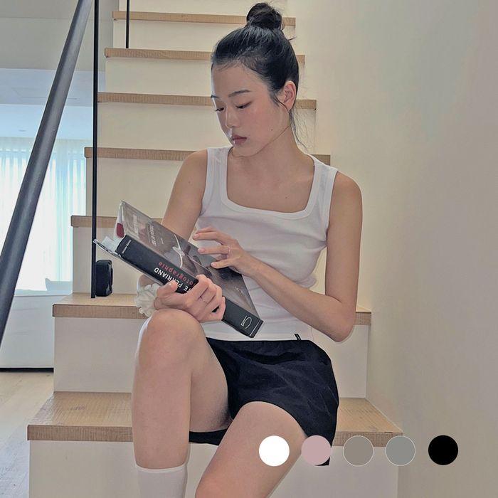 D. BASIC COTTON SQUARE NECK TOP - 5 COLOR