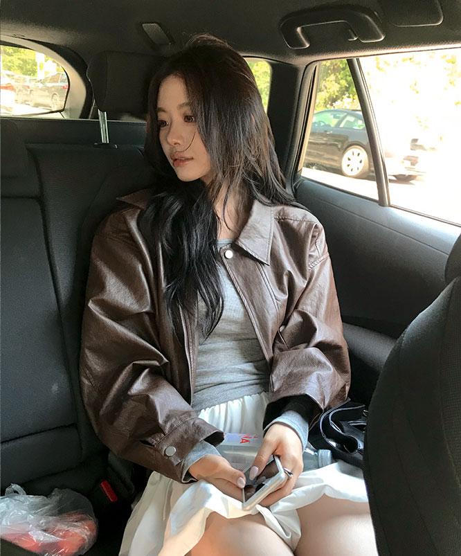 니어웨어 [역시즌세일🍂] 언유즈얼리 노튼 레더 블루종 점퍼 (2color)
