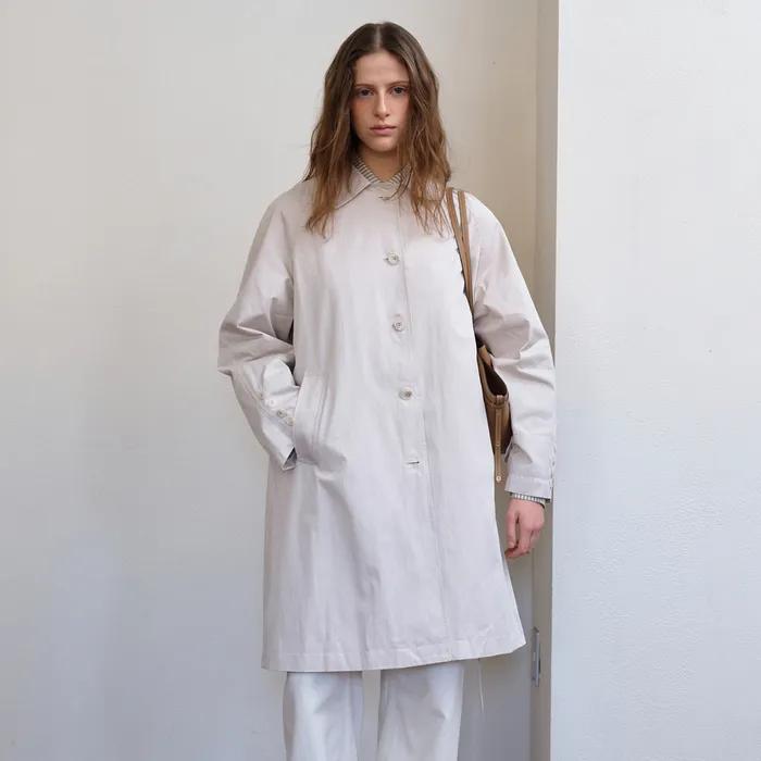 BOUTON TRENCH COAT [LIGHT BEIGE]