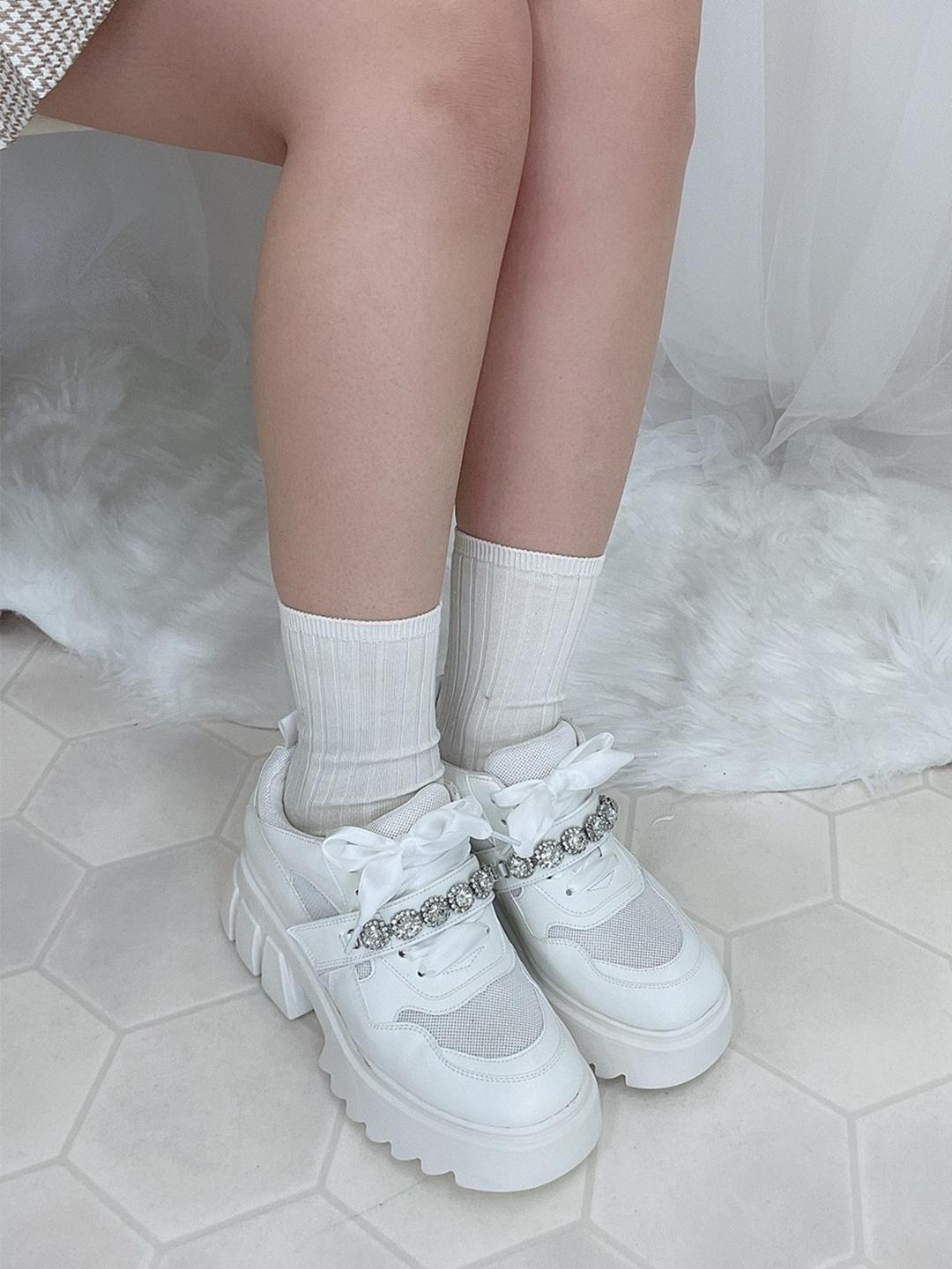 厚底ビジュースニーカー