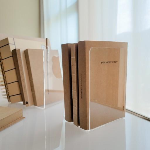 [1+1 할인] 투명 아크릴 책꽂이 L자 북엔드