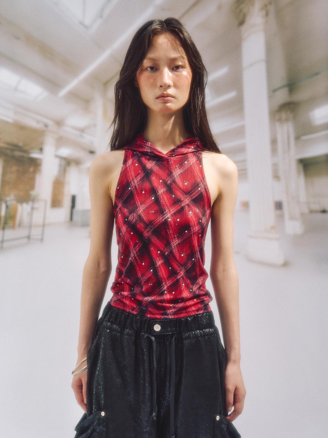 KYLIN HOODIE SLEEVELESS TOP_RED