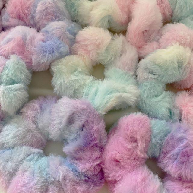 [당일발송/1+1할인] 솜사탕 파스텔 호피 레오파드 페이크퍼 곱창밴드 스크런치 예쁜머리끈 헤어슈슈 곱창머리끈 겨울머리끈 우정템 테디베어 곰돌이 체크