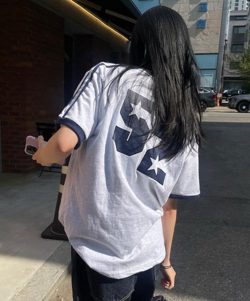 A NUMBERING LINETAPE TEE GREY