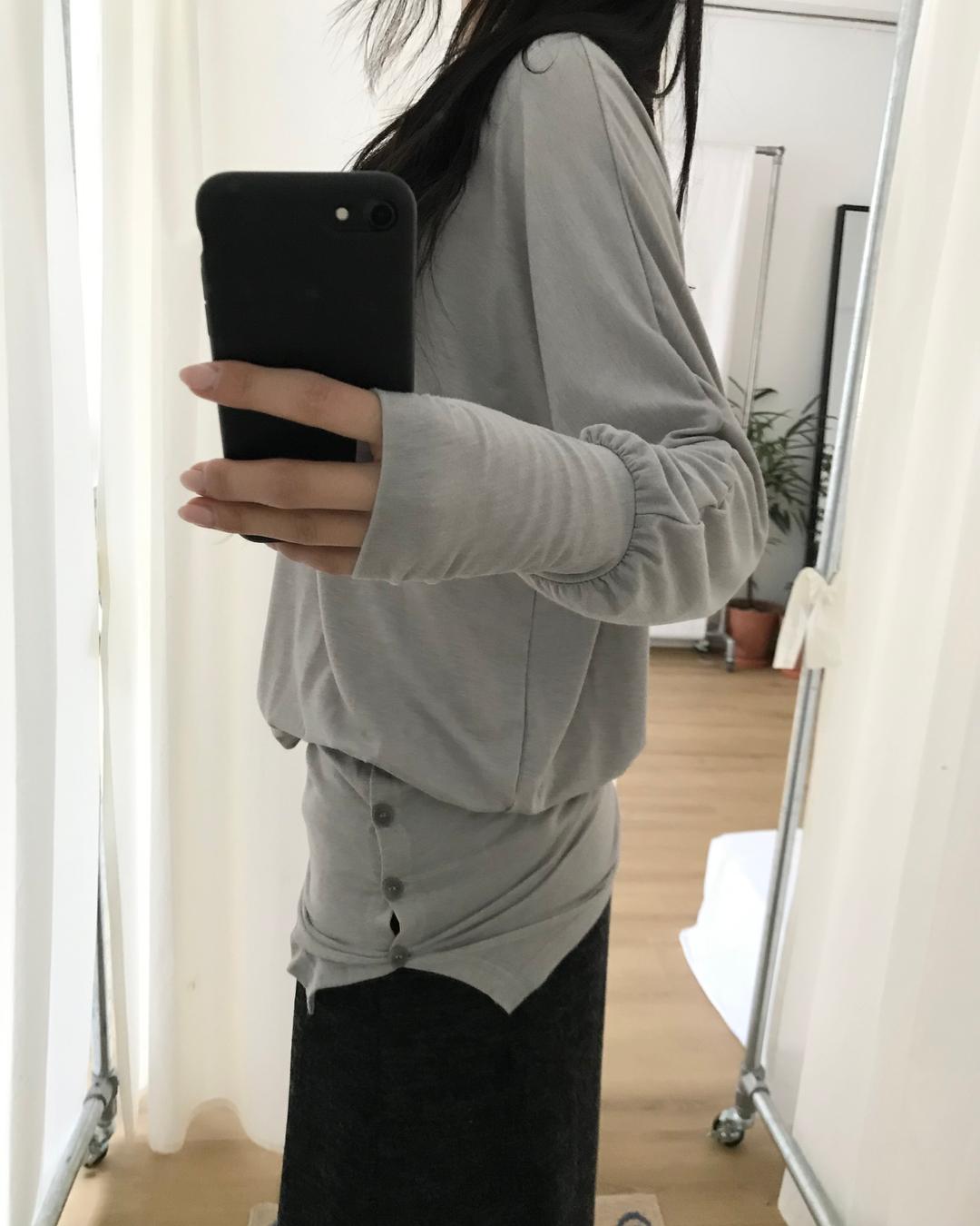 neutral loose-slim long T