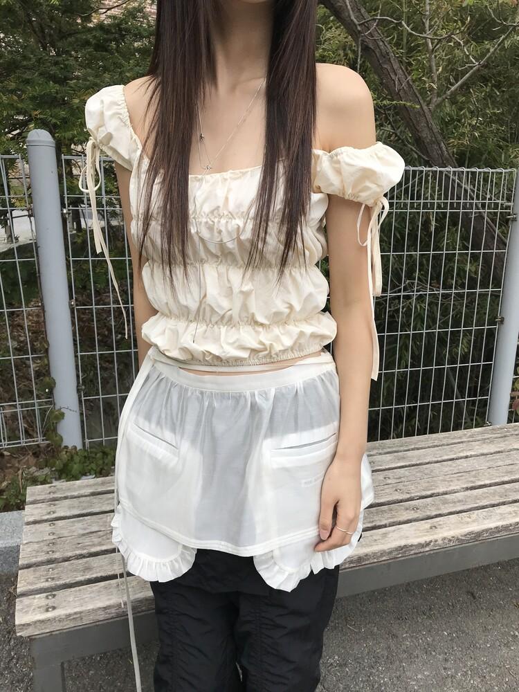 튜프티 volume shirring blouse (2c)