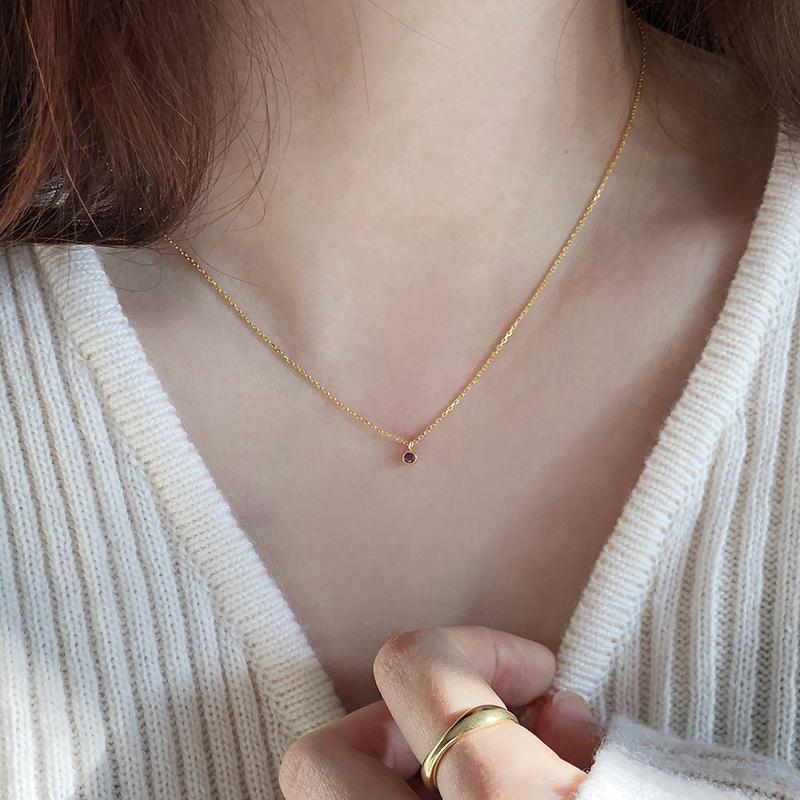 Simple cubic necklace