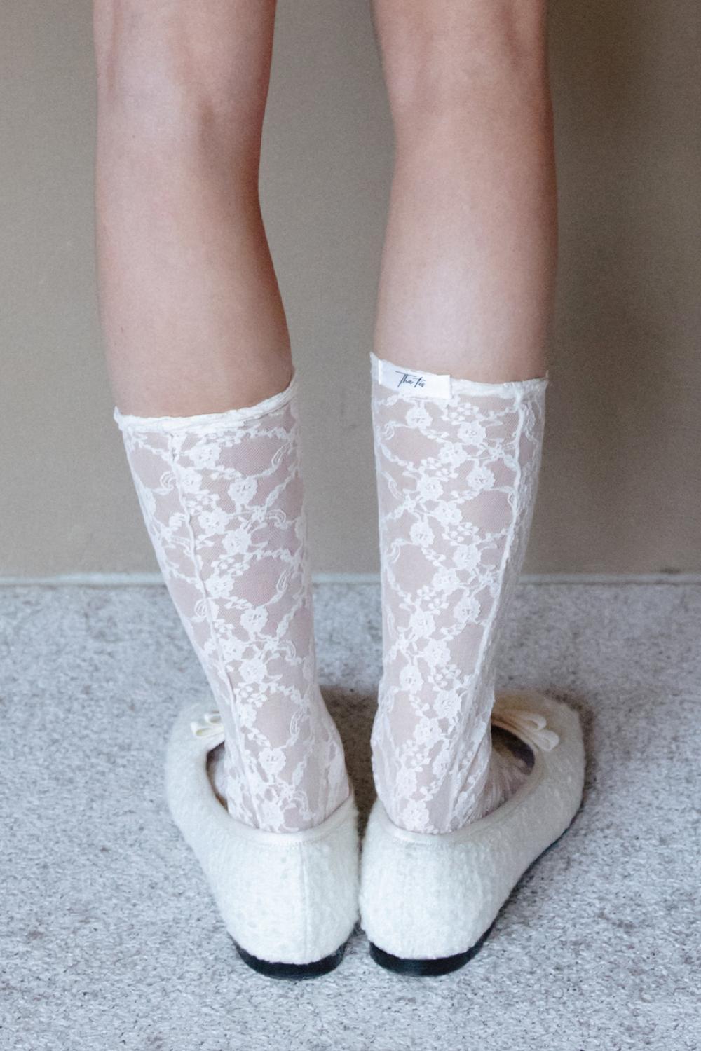 PANSY LACE SHEER SOCKS_TT5S713CM