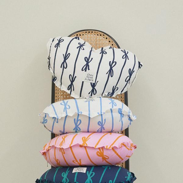 [GIFT] 시그니처 리본 하트 쿠션 커버 (4 Colors)