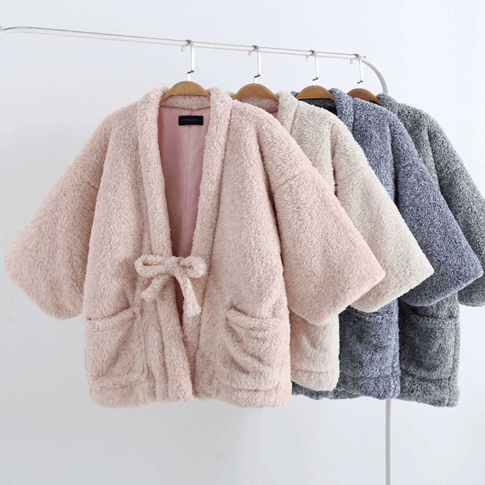 일본 여자 한텐 홈웨어 벨벳 기모 잠옷 가운 파자마 실내 방한복 여성용 루즈핏 기모노핏