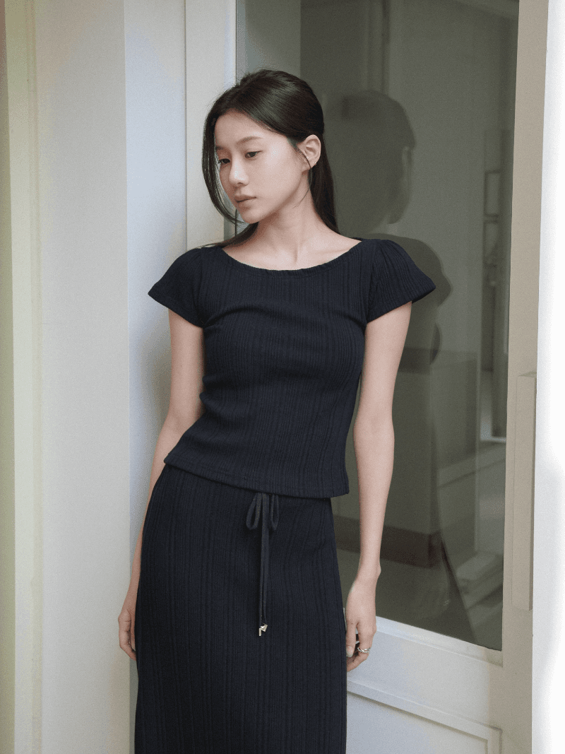 [NouArté] 케이트 리브드 탑 (블랙)