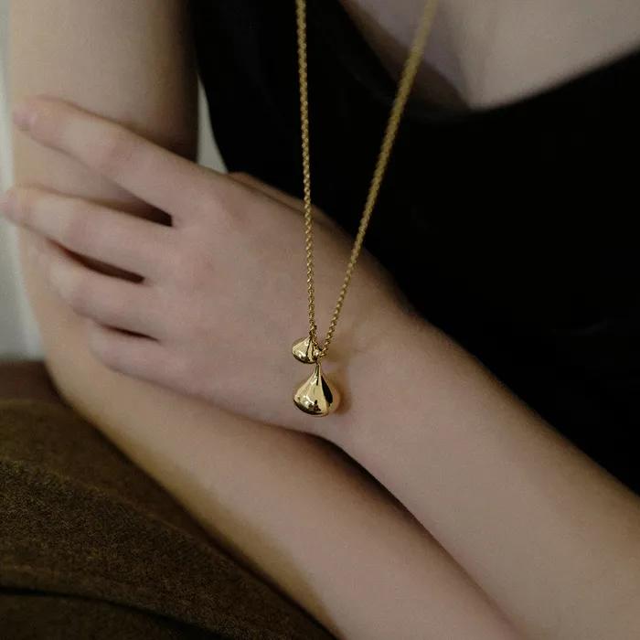 sweet drop long necklace