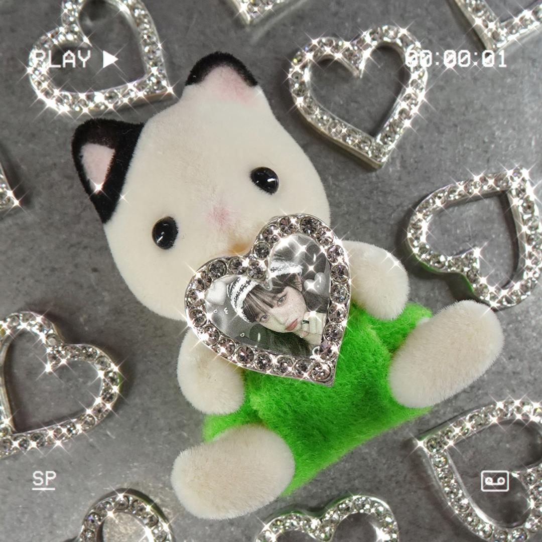 𝕄𝕪 𝕀𝕕𝕠𝕝 _ 큐빅 포카 하트 프레임