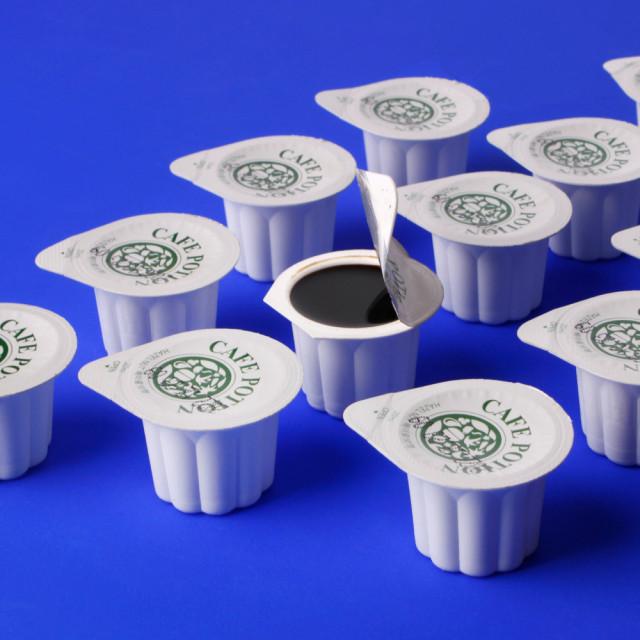 [벌크 100개] 코엔에프 포션커피 아메리카노블랙 헤이즐넛 20ml 액상 커피선물세트 블랜디 일회용 인스턴트