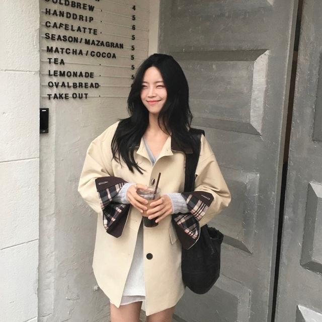 워크 배색 하프 트렌치 코트