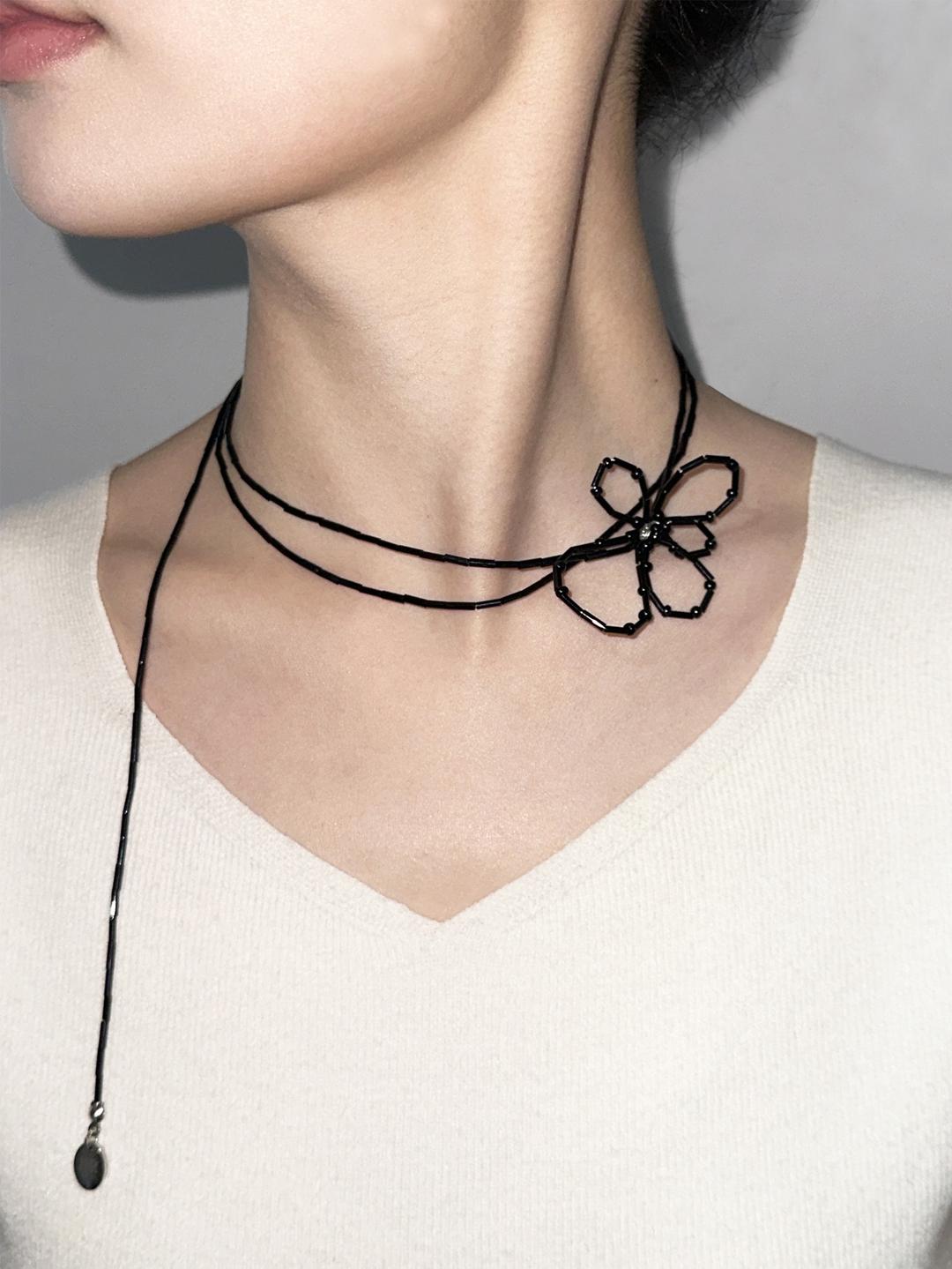 [OBJET] Ray tie naecklace