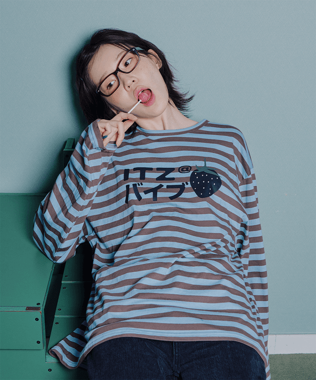 STRAWBERRY LOGO LONG SLEEVE