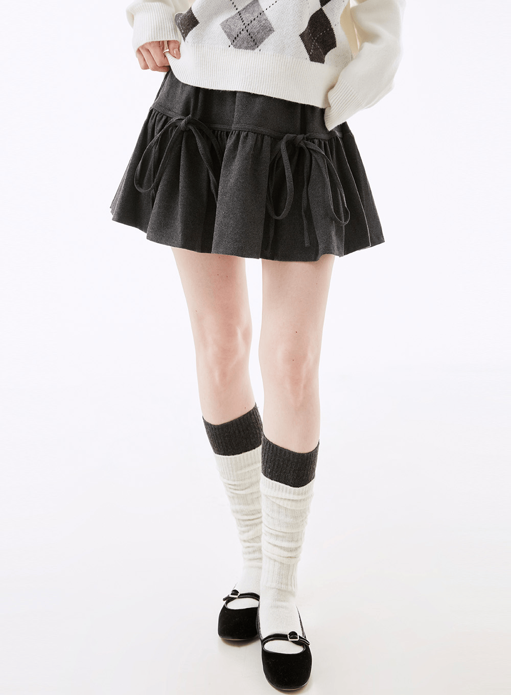 네비 리드핏 프릴 밴딩 미니스커트