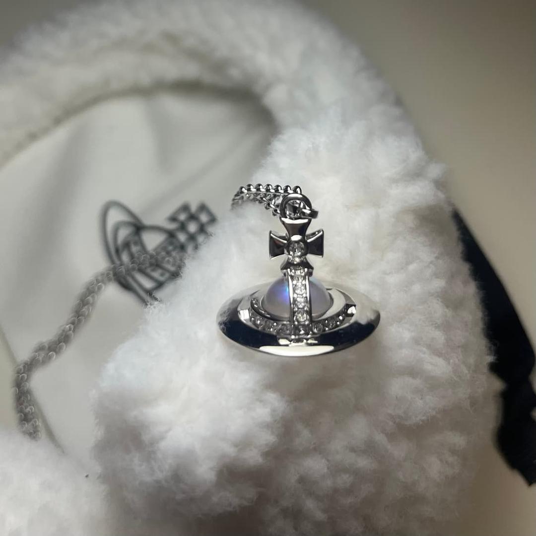 비비안웨스트우드 뉴 타이니 orb 목걸이 | 후루츠패밀리