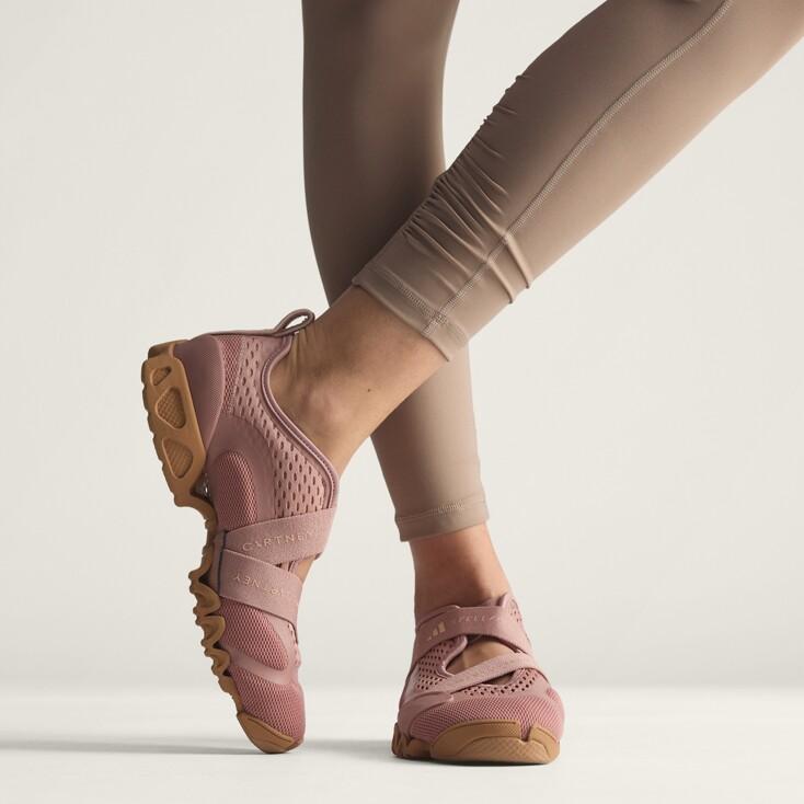 아디다스 by 스텔라 맥카트니 스포츠웨어 X JS0114