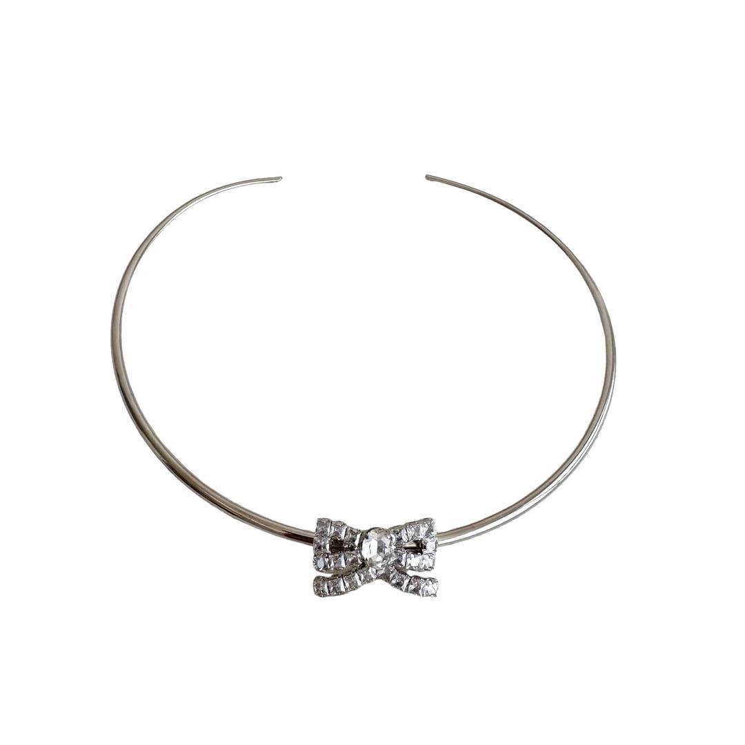 Ribbon crystal choker
