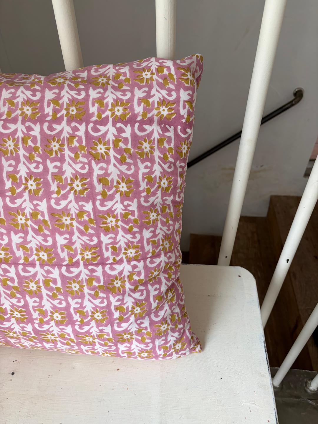 카키꽃 베개커버