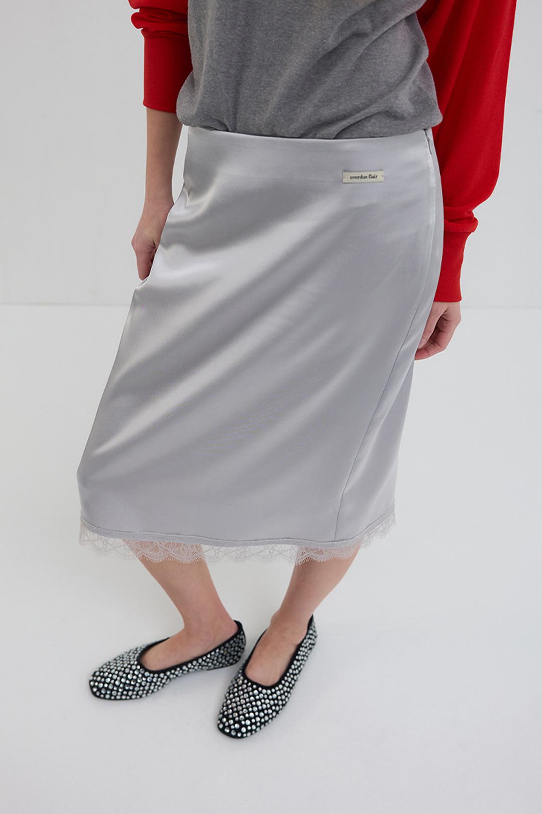 [3/16 OPEN] LACE SATIN MIDI SKIRT_SILVER