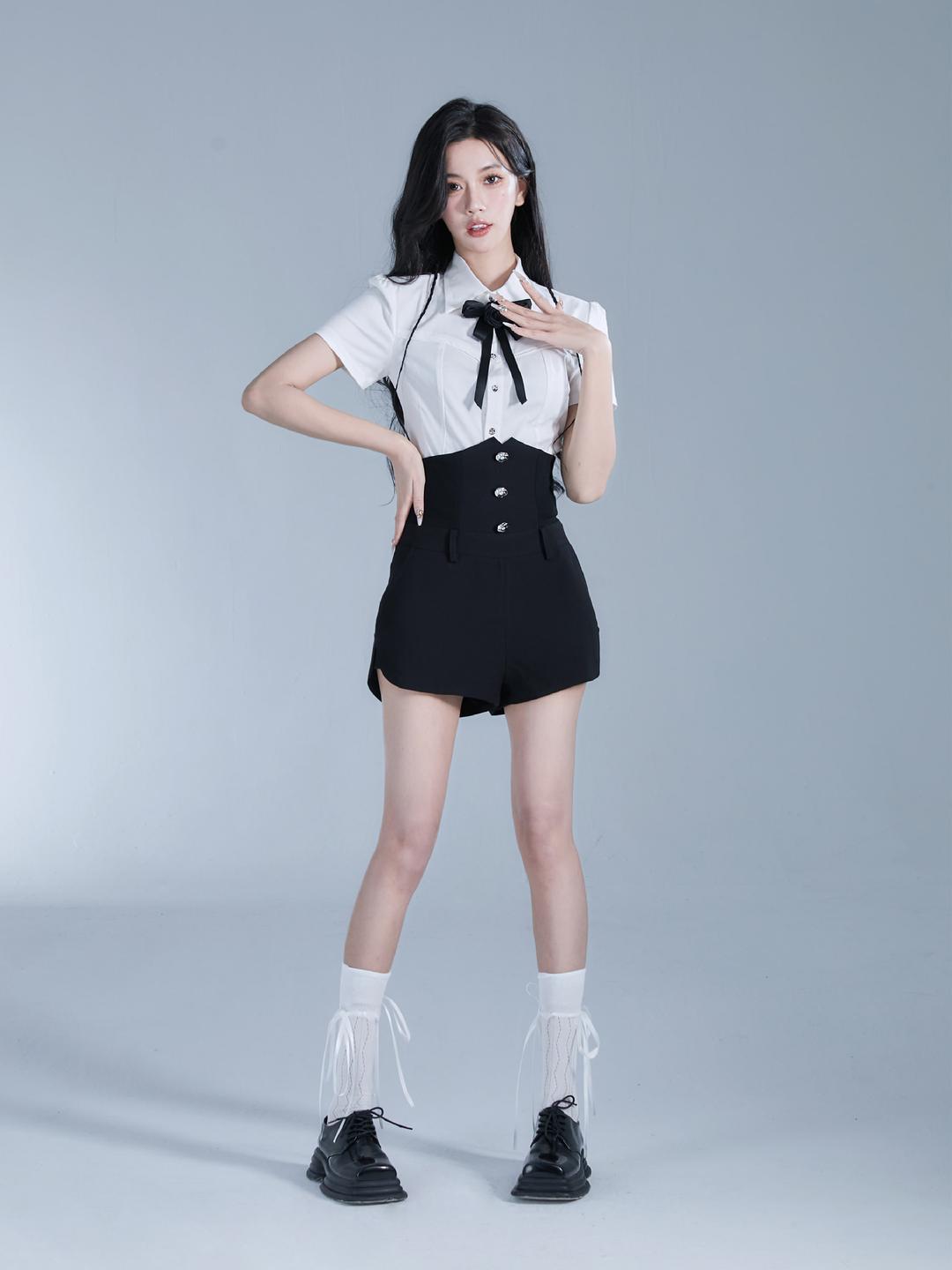 [FRAGILE HEART] Romantic Shape Clean Two-piece Set (Set DC 10%)